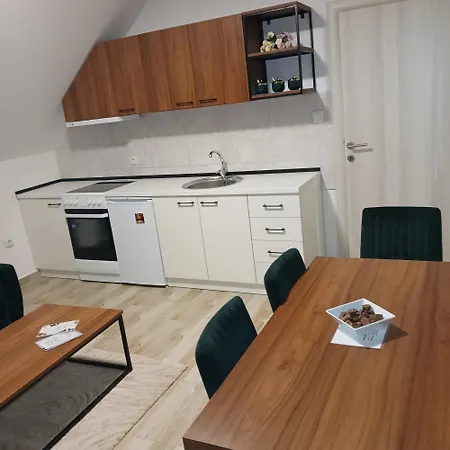 דירה Bela סוקו בניה