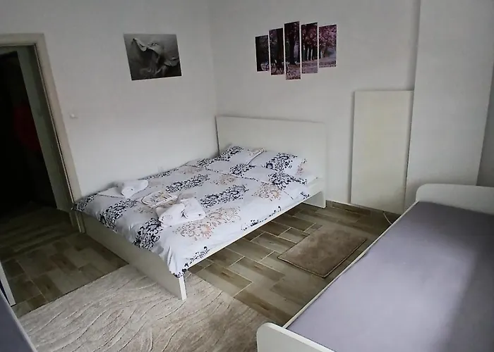 Apartament Bela *